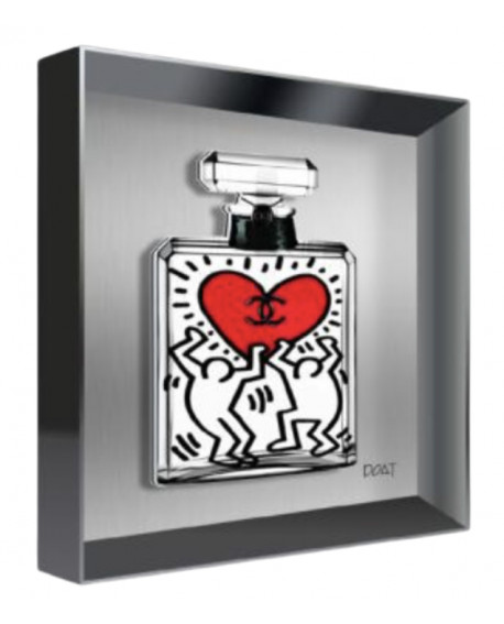 VITRINE RELIEF K. HARING NEW LOVE CM CREATION